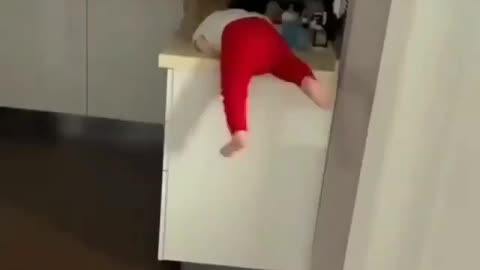 baby climber