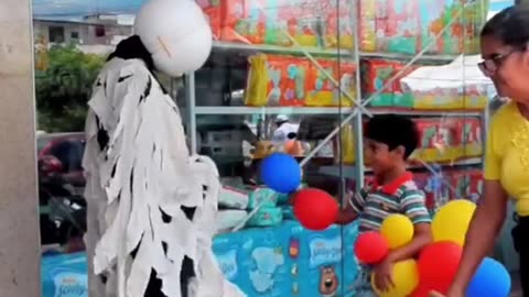 Scary Mannequin Prank