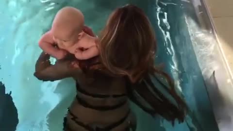 How to swim with the baby