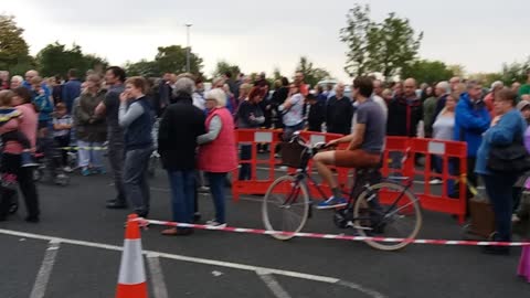 Crowds queue to collect water in Telford