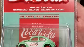 GREENLiGHT Coca-Cola themed Vw Beetle deluxe Chase car