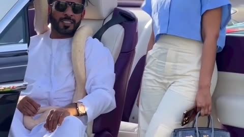 Dubai 🇦🇪 King 👑 Sheikh Nawab With Snake 🐍 #Dubai #Shorts #snake