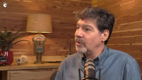 Bret Weinstein gets one WRONG- False Equivalence of MAGAstan to WOKEistan