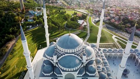 Camlica Mosque, the largest mosque in Turkey