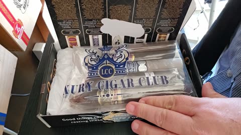 Luxury Cigar Club Sapphire Tier March 2024