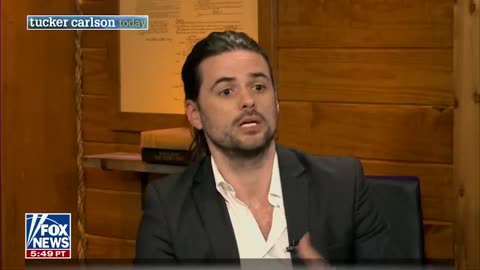 Former Mumford & Sons member tells Tucker how his life ‘crumbled’