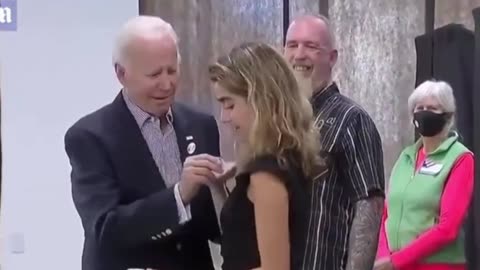 Which side do you want it on? #pervert #Biden