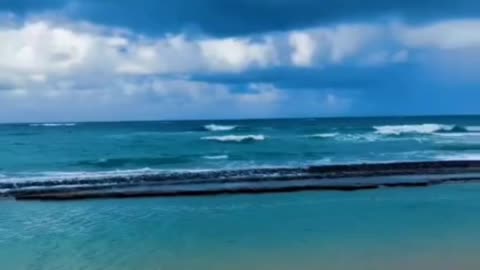 Rainbow at Baby Beach in Paia, Hawaii on Maui 🌺