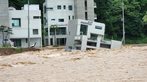 Scary Typhoon - flash flooding in South Korea