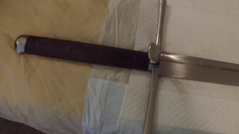 Quick Look at Albion Swords The Knecht (Kriegsmesser)