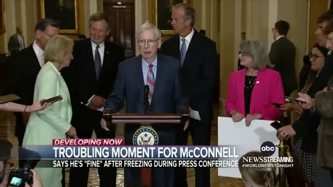 McConnell freezes during weekly press conference