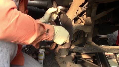 How to fix 4x4 03 Chevy 1500 front wheels won't engage Pt.1