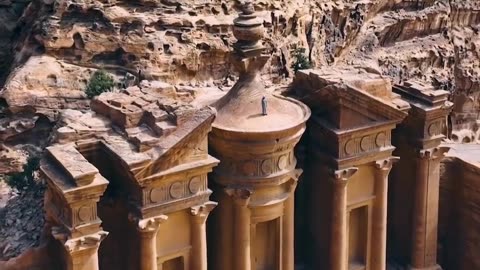 Petra: Ancient Rose City