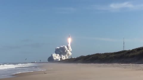 SpaceX Falcon Heavy Launch Best Sound Viewed From Playalinda Beach February 6 2018