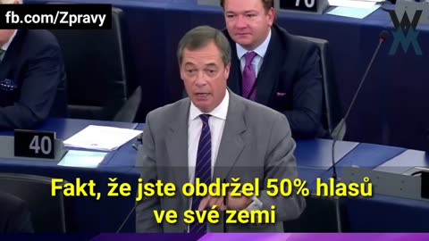 Nigel Farage. bez servítků v Evropském parlamentu na podporu Viktora Orbána
