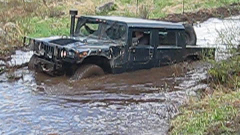 HUMMER in Big Mud Hole - 4x4 Off-Road Overland