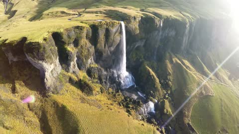Amazing waterfall footage in Iceland, Foss a Sidu