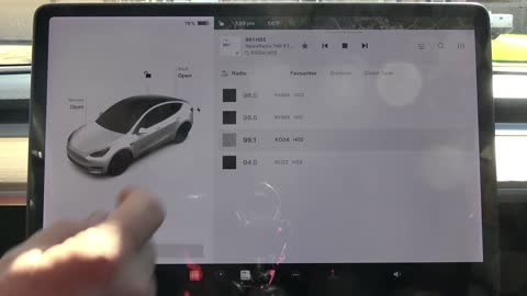 Quick look at Tesla Version 11 new UI.