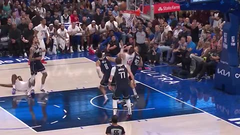NBA - HOW DID PAUL GEORGE GET THIS TO FALL? 🤯 Clippers-Mavs