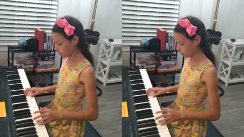 Corvus Street Pianist; Mia play after church for Papa