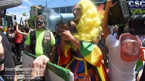 Cross dressing Tran Attempts To Preach To The Hell Shaking Street Preachers At Seattle Pride