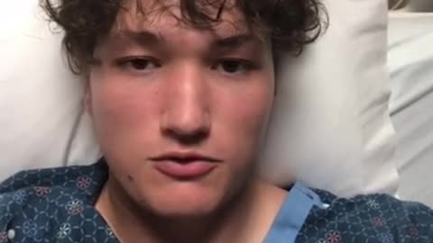 TikTok supprime la vidéo (4,5 millions de vues) de John Stokes, 21 ans, victime d’une myocardite !!!