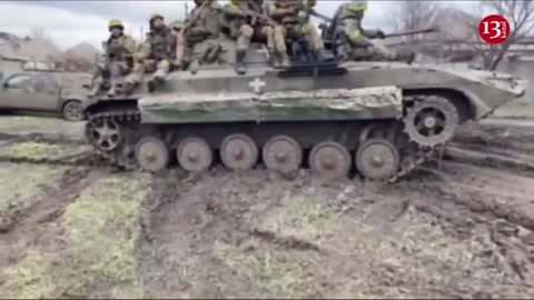 Ukraine takes back territory from Russia, makes significant gains along southern front lines