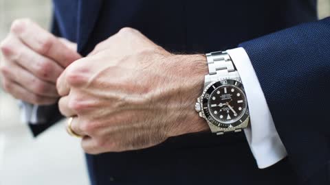 Guide to get your first Rolex timepiece