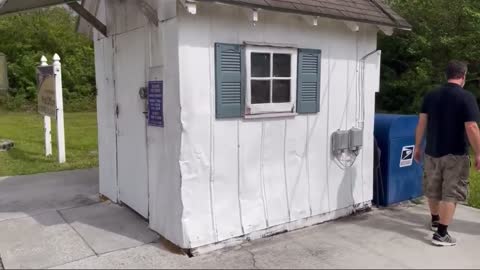 The smallest Post Office in the United States of America