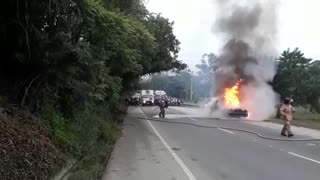 [Video] Se quema carro de valores