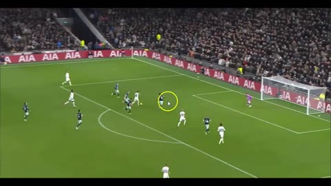 Expert Analysis: Unraveling the Tactics of Tottenham's 3-2 Victory against Brentford