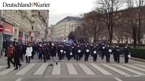 Merkels Missbrauch der Polizei muss aufhören! | Petr Byston (MdB, AfD)