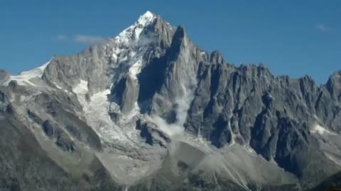 ROCKFALL IN THE DRUS