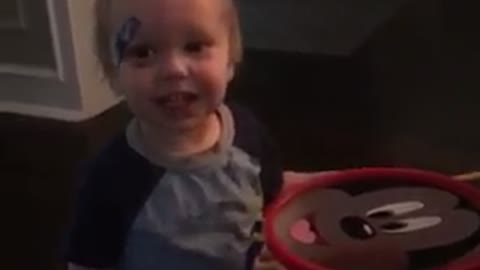 Talented toddler adorably plays the drums