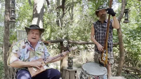 Laid Back Bluesy Cigar Box Slide And One String Bass