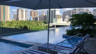 Morning infinity pool, Ritz Carlton Waikiki