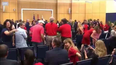 DeSantis Schools Reporter, Crowd Goes Bananas, Standing Ovation