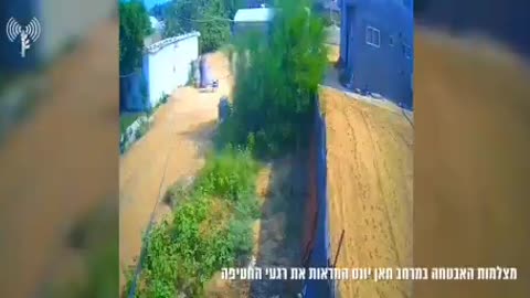 2.- Vídeo de Hamás secuestrando a un bebé israelí