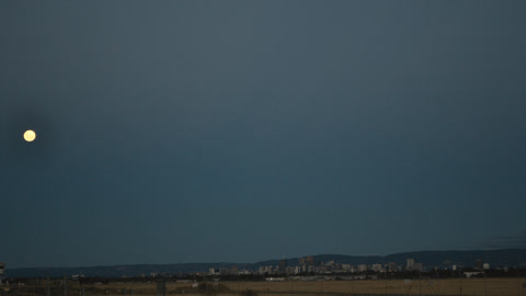 2020-12-29 Moonrise @ Adelaide Airport 02 [4K]