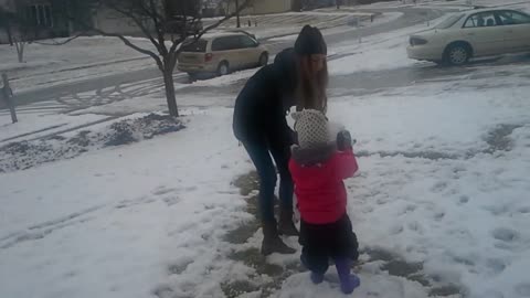 Emma and Aunt Shayleigh snow play #2
