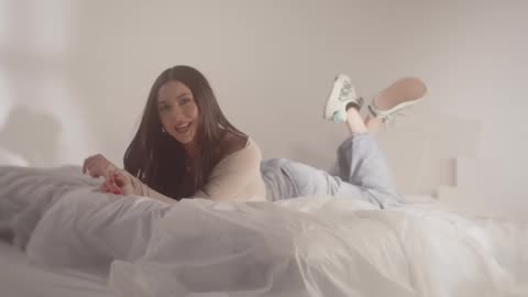 Camila Orantes - si te esperas (Official Video)