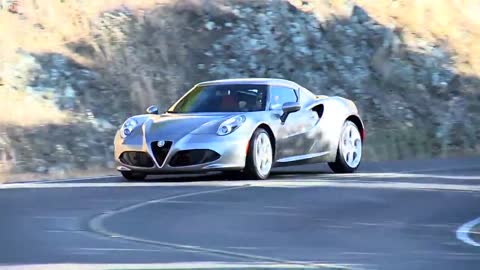 2014 Alfa Romeo 4C Interior and Exterior