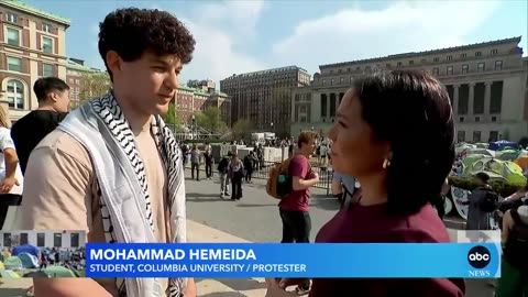 Police clash with protesters at Columbia University
