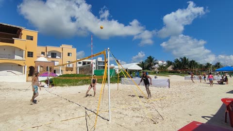 Beach Volleyball Puerto Morelos100700