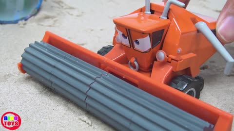 Disney Pixar Cars Lightning Mcqueen Mater Transformer Robot Play Toys