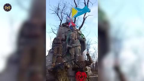 🇷🇺 Avdiivka ist DENAZIFIED ⚡️🇷🇺 Russian flags on the city park and Avdiivka clinic
