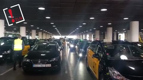 Desconvocada la movilización de los taxistas en el aeropuerto de El Prat