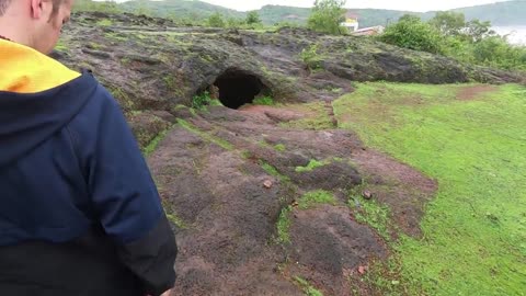 Meeting The Man Who Lives In A Cave | Karnataka, India 🇮🇳