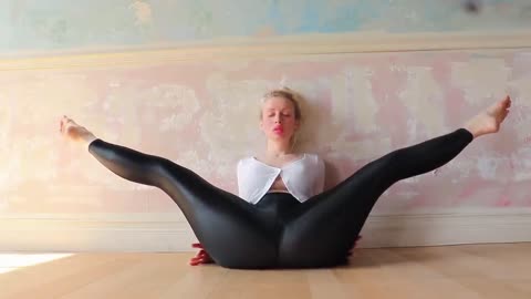 sexy Yoga open hips CONTORTION flexibility Total Body Stretch lingerie model Exercises Sierra