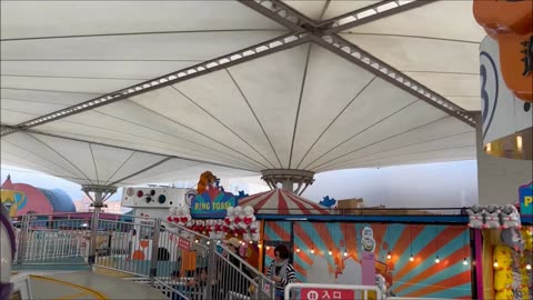 Spinning Chairs Carnival Ride